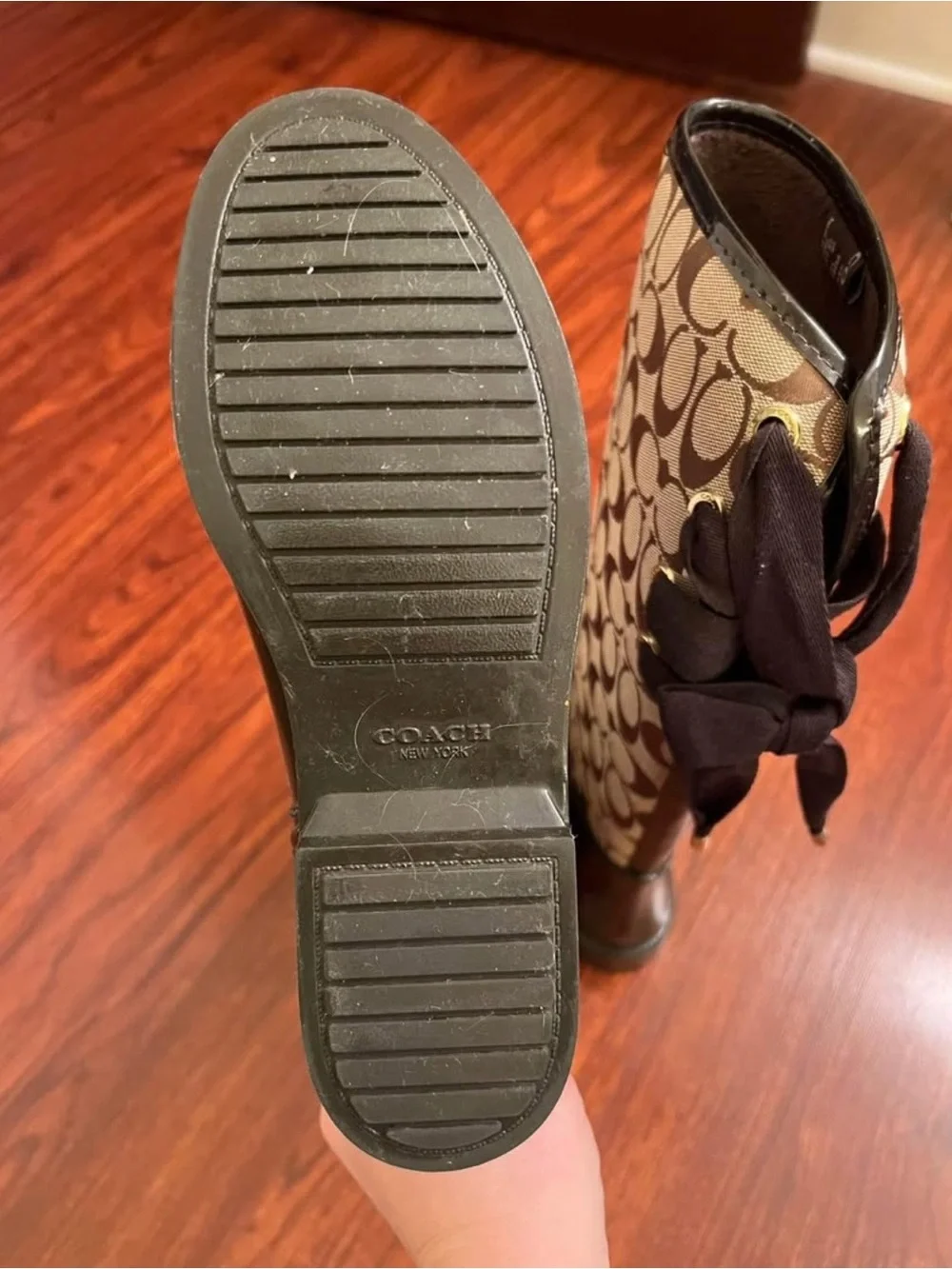 Tristee Rainboots